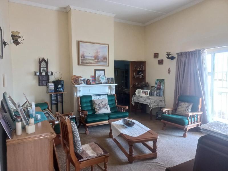 6 Bedroom Property for Sale in Queenstown Central Eastern Cape